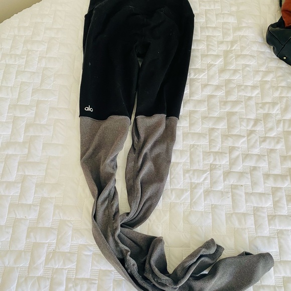 Alo High Waist Goddess leggings - Picture 3 of 4